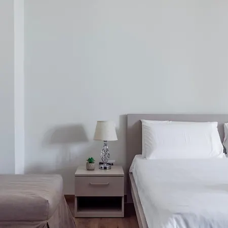 Vatican Pertusa Luxury By Quinto Piano