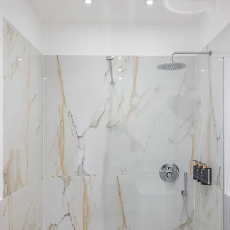 Vatican Pertusa Luxury By Quinto Piano