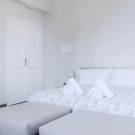 Vatican Pertusa Luxury By Quinto Piano 4*