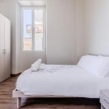 Konukevi Vatican Pertusa Luxury By Quinto Piano